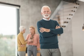 StockSnap_UTEZRDTKPP_SeniorEmployee_TacitKnowledge_BP